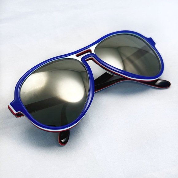 Ray-Ban Other - ❌ SOLD ❌ New Vintage B&L RayBan Vagabond G31 Mirror Red White Blue Sunglasses